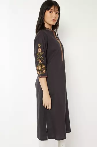 Women sequinned kurta