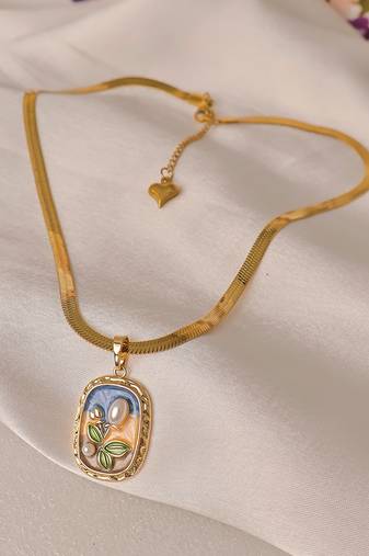 Tropical monstera leaf pendant necklace for women | anti-tarnish gold plated stainless steel