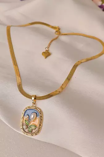 Tropical monstera leaf pendant necklace for women | anti-tarnish gold plated stainless steel