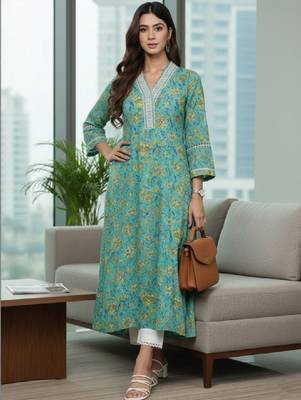 Women floral printed thread work floral kurta 1