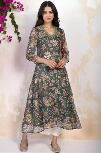 Women floral printed thread work kurta