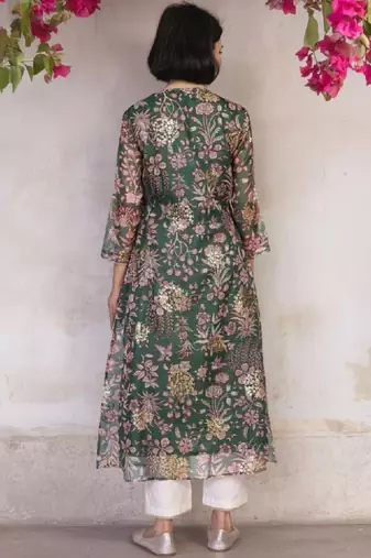Women floral printed thread work kurta