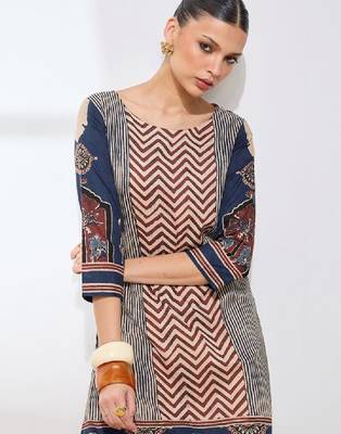 Women geometric printed block print kurta 2