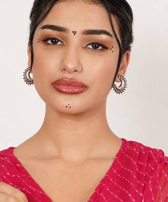 Crescent statement earrings 3