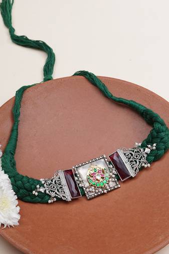 Floral braid choker