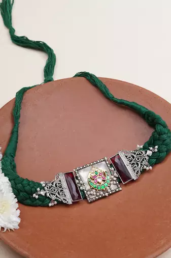 Floral braid choker