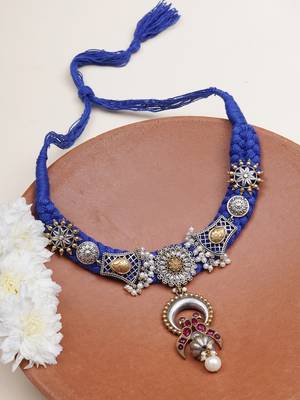 Ornate braid necklace 1