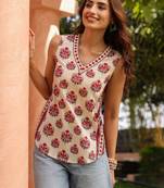 Women floral printed floral kurta