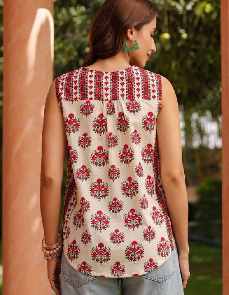Women floral printed floral kurta