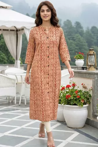 Women ethnic motifs printed floral kurta