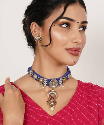 Braided collar necklace with matching earring 2