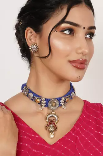 Braided collar necklace with matching earring