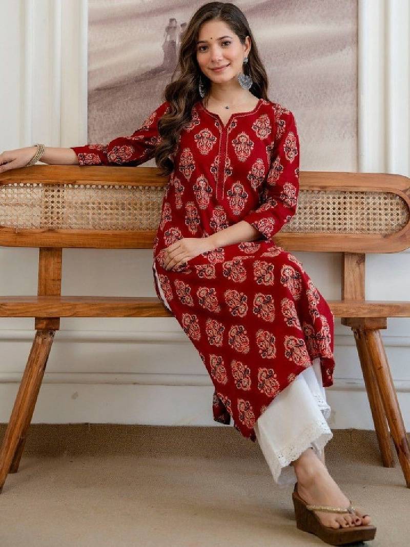 Women ethnic motifs printed kurta