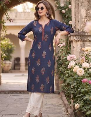 Women floral printed thread work floral kurta 3