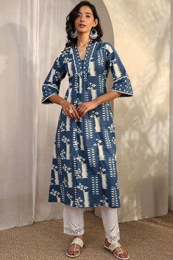 Women ethnic motifs printed indigo kurta