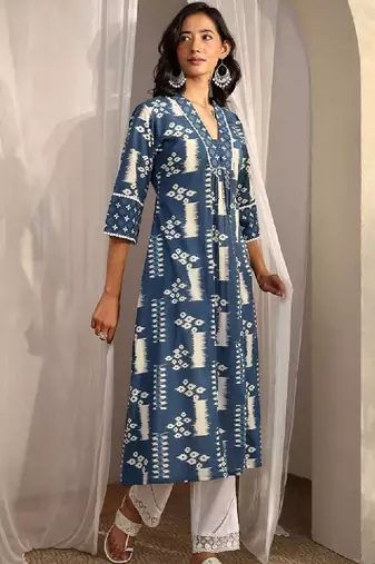 Women ethnic motifs printed indigo kurta