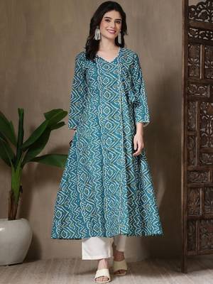 Women bandhani printed indie prints anarkali kurta 1