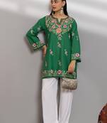 Women green floral embroidered thread work jacquard cotton kurta
