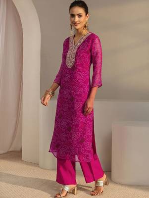 Pink bandhani printed chiffon straight kurta 3