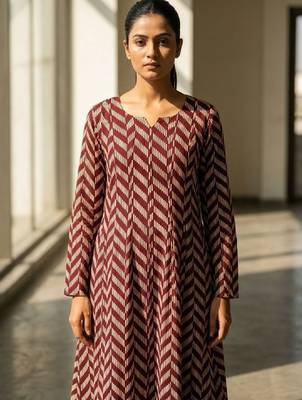 Women chevron printed anarkali kurta 1