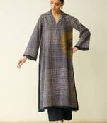 Women charcoal checked thread work cotton kurta