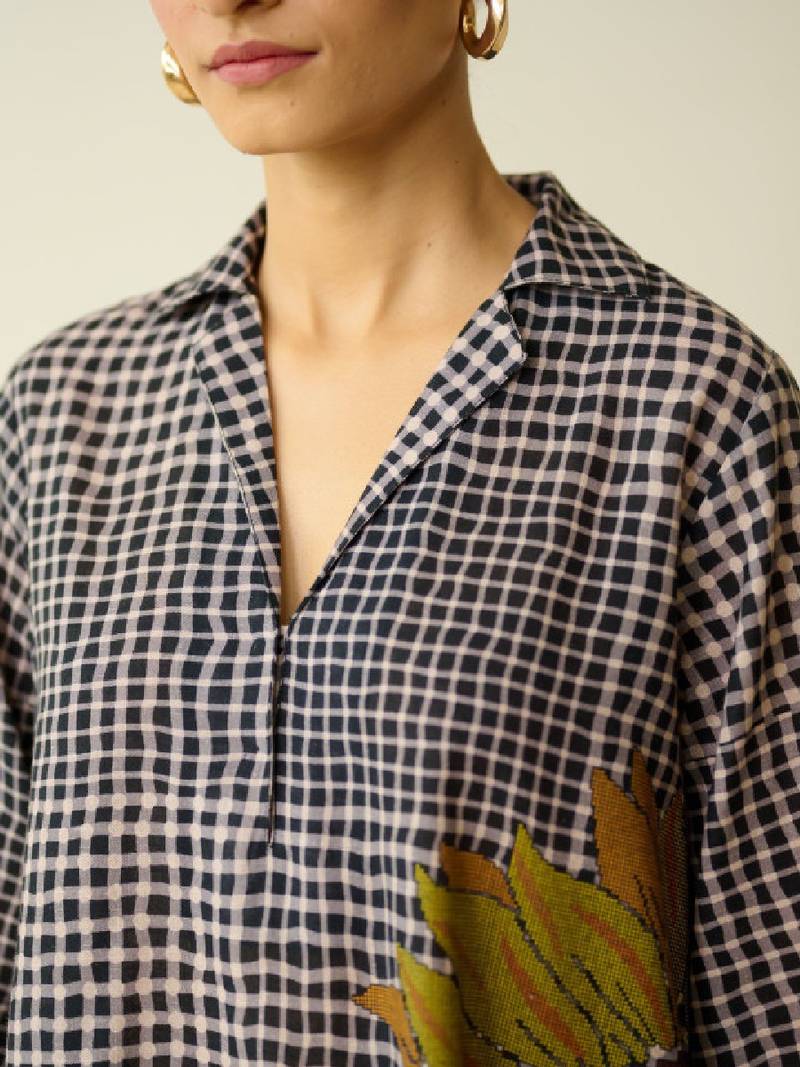 Women charcoal checked thread work cotton kurta