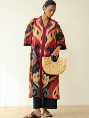 Women black printed indie prints cotton kurta 2