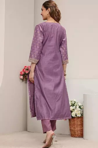 Women ethnic motifs printed chanderi silk kurta
