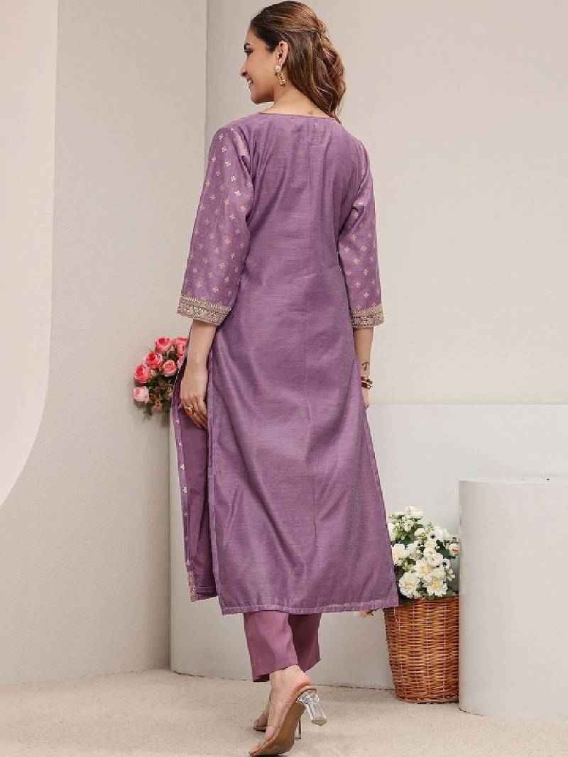 Women ethnic motifs printed chanderi silk kurta