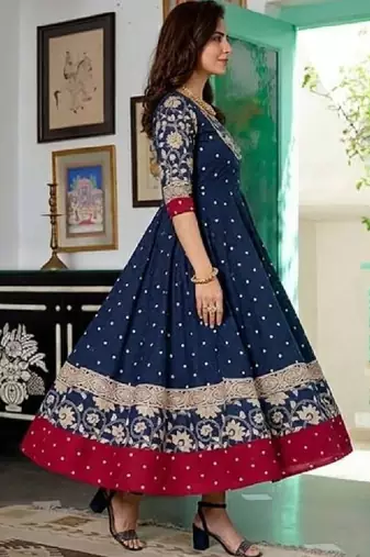 Women ethnic motifs printed thread work anarkali kurta
