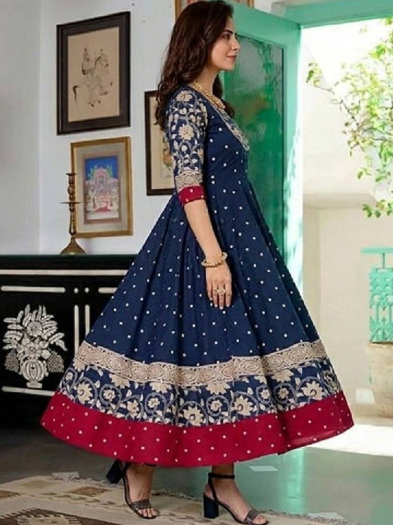Women ethnic motifs printed thread work anarkali kurta