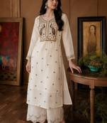 Women embroidered thread work kurta
