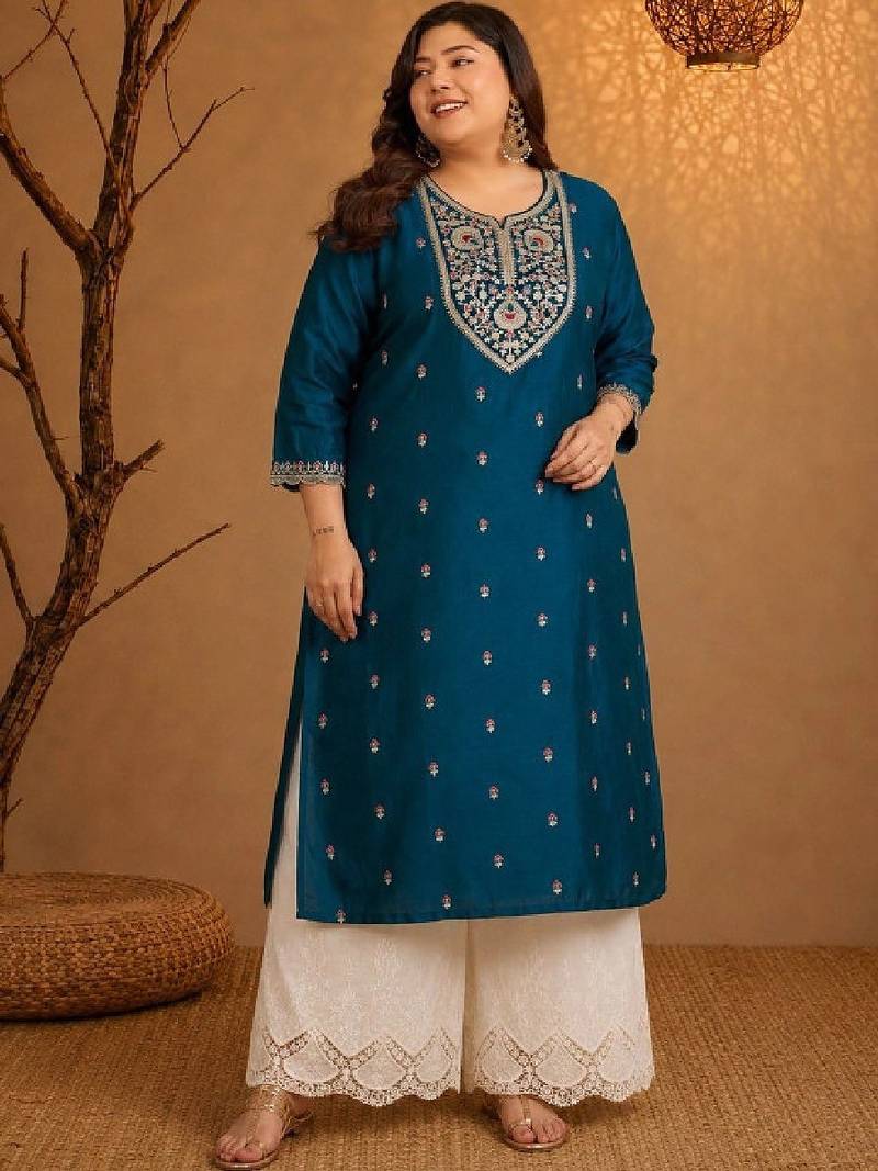 Women embroidered thread work kurta