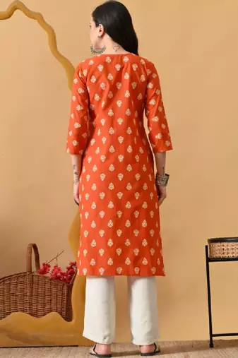 Women embroidered thread work kurta