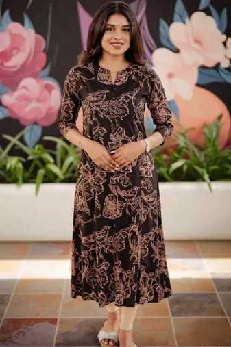 Women floral printed floral kurta