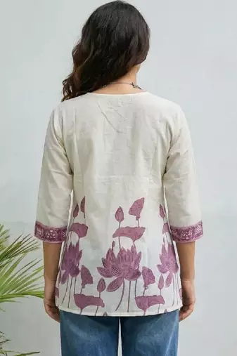 Women floral printed kurta