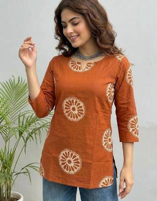 Women printed indie prints kurta 3
