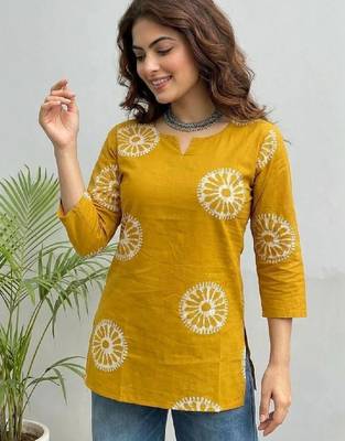 Women ethnic motifs printed kurta 3