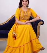 Women ethnic motifs embroidered thread work anarkali kurta