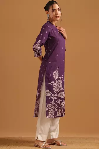 Women ethnic motifs printed indie prints kurta