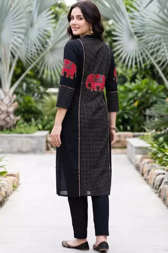 Women ethnic motifs printed thread work kurta