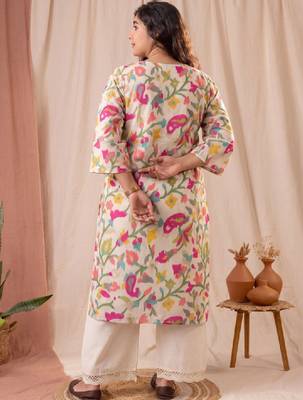 Women floral printed floral kurta 4