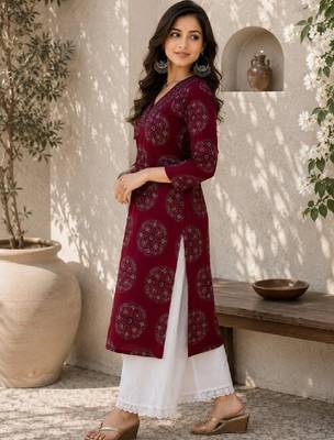 Women ethnic motifs printed indie prints kurta 3