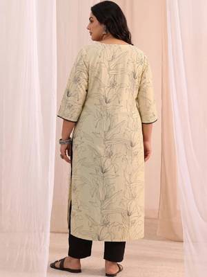 Women floral printed floral kurta 3