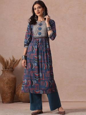 Women geometric printed indie prints kurta 1