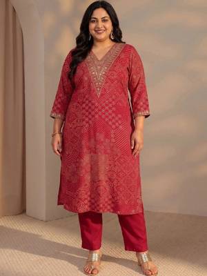 Women ethnic motifs printed thread work kurta 1