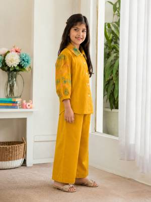 Girls mustard co-ord set 2