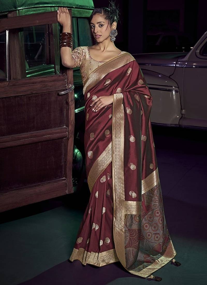 maroon viscose silk blend with 3d weaved pallu festival wear saree
