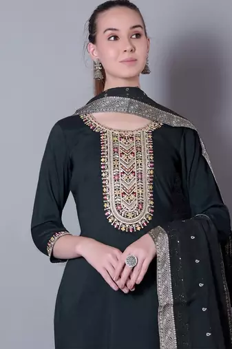 GREEN EMBROIDERY ZARI WORK FABRIC SILK BLEND WOMENS ETHNIC WEAR KURTI PANT DUPATTA 
