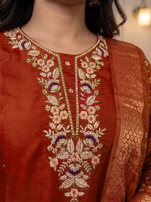 ORANGE MULIT THRADE EMBRODEIRY WORK FABRIC COTTON BLEND WOMEN KURTI 3PCS SET 2
